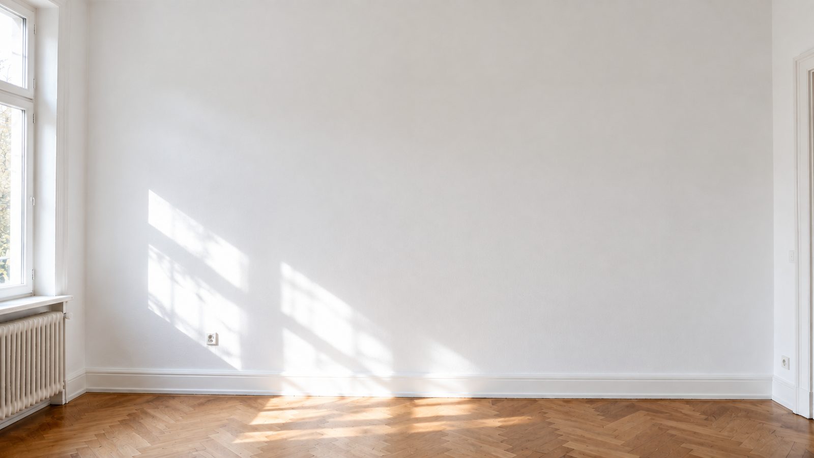 Nachher: frisch gestrichene Wand – Ergebnis von Maler Pöppe Hamburg